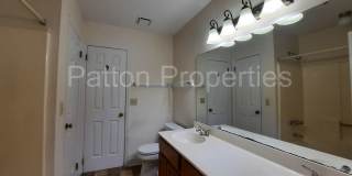 Shandon Oaks Townhome Gallery 14