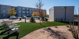 FLATZ 432 Gallery 24