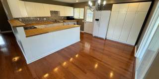 3 Bedroom- Upper Arlington area Gallery 8