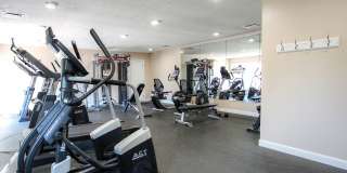 Mission Hills Apartments Gallery 11