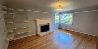 Gorgeous Oasis in Licton Springs Available Now! Gallery 3