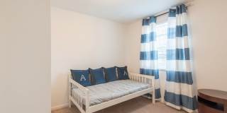 The Amberleigh Gallery 25