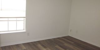 2 bedroom 2 bathroom with washer and dryer in Vantage Point Gallery 22