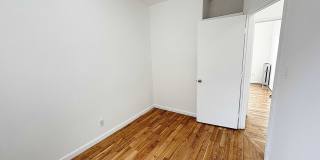 35 ROCK ST Gallery 19