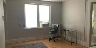 100 Howe Street Gallery 16