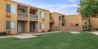 Sun Valley Gardens Apartments | Comfortable Living in El Cajon, CA Gallery 2