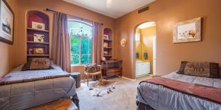 8193 E SAND FLOWER Drive Gallery 29