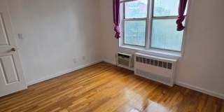 4125 Kissena Boulevard Gallery 8
