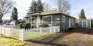 Cozy Two Bedroom Home in Willamette on a Massive Lot! Gallery 1