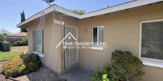 Charming 2bd/1ba Duplex near 47th Ave & Hwy 99 Gallery 4