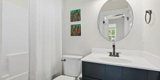 1041 Scenic Boulevard Gallery 20