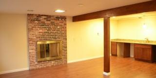 Updated 2-Story home with Day light basement. Big lot w/ RV & Boat parking Gallery 9