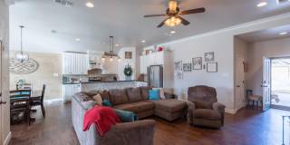 7811 86th 3Bed/2Bath Gallery 4