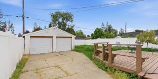 Modern & Cozy Spokane Retreat | Prime Location Near South Hill Gallery 41