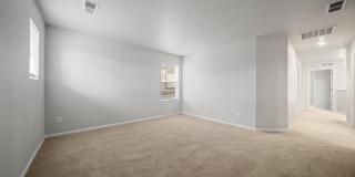 Spacious 3BR House in Castle Rock Gallery 15
