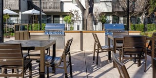 Ellinwood Gallery 25