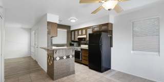 Private 2/2  Unit • Quiet Community • Prime North Phoenix Location Gallery 20