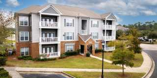 Odyssey Lake Apartments Gallery 43