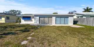 Amazing Indian Rocks Beach Waterfront Rental – Dock, Boat Lift & Garage! 3bed | 2bath Amazing Indian Rocks Beach Waterfront Rental – Dock, Boat Lift & Garage! 3bed | 2bath Gallery 22