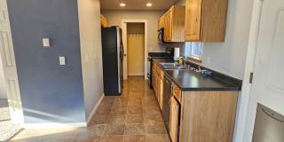 Charming 1-Bedroom Home with Spacious Backyard, 2 car garage & Modern Amenities – Pet Friendly! Gallery 6