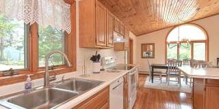 Winter Rental: Wingaerchic (Dog-friendly!) Gallery 11