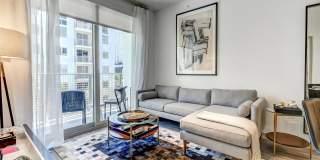 Pearl at Flagler Village Gallery 14