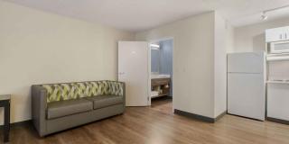 Union City - Dyer St. Gallery 2