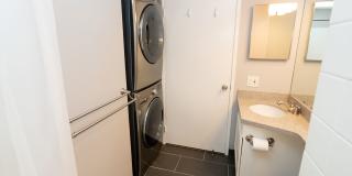 2-Bedroom, 2-Bathroom Home in Waipahu – 2 Parking Stalls & Private Backyard Gallery 8