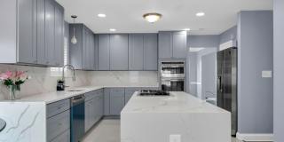 15704 BEAU RIDGE Drive Gallery 18