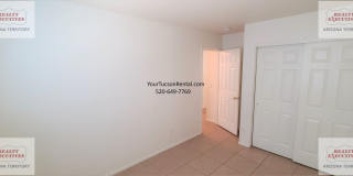 Valencia Rd & Headley Rd 3/2 - Coming Soon - All tile floors and updated kitchen Gallery 22