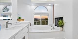 30786 La Mer Gallery 22