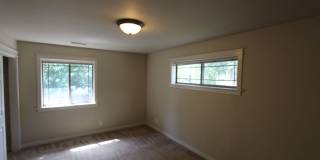 Spacious 3BR home Near NAU | New Carpet + Parking for 3 Vehicles Spacious 3BR home Near NAU | New Carpet + Parking for 3 Vehicles Gallery 6