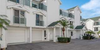 320 ISLAND Way Gallery 4