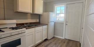 Freshly Updated 2BR/1BA Apartment-Affordable Gallery 9