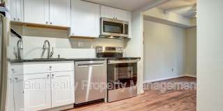 704 Stonybrook Dr Gallery 1