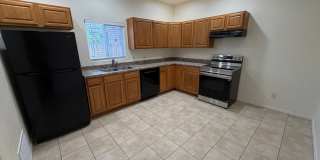 2-Story Townhome Gallery 8