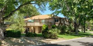 <b>Updated Two Bedroom 2nd Floor Apartment<br><br> Gallery 1