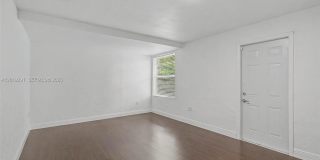 5917 SW 62nd Ter Gallery 8