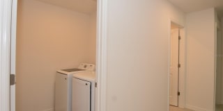 6 LLEBERRY PATH Gallery 32