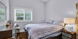 25432 Nottingham Court Gallery 30