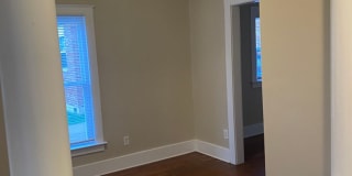 Beautiful new exterior on classic Harters Heights 4 bedroom (3 full baths) blocks from ND. Gallery 6