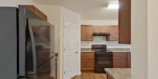 924 Sanford Lane Gallery 9