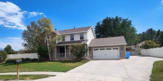 Beautiful 5 Bd 3.5 Ba Home w/Mother-In-Law Apt Gallery 1