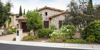 Luxurious Tuscan Villa - 3/3.5 Includes Private Casita in Goleta Bluffs! Gallery 1