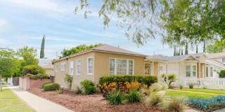 4950 Newcastle Avenue Gallery 2