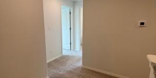 3-Bedroom 2.5-Bathroom Townhouse in Friendly Neighborhood 3-Bedroom 2.5-Bathroom Townhouse in Friendly Neighborhood Gallery 11