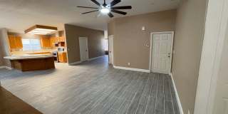 NE Visalia home available now, Section 8 welcomed! Gallery 31