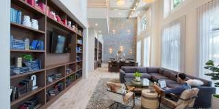 The Monroe Gallery 34
