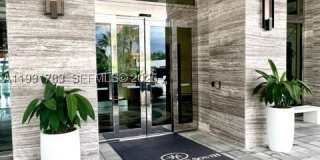 20201 E Country Club Dr Gallery 3