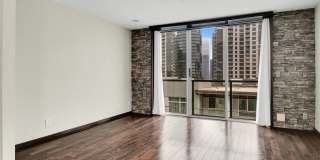 0bd/1ba Bellevue Condo Gallery 14